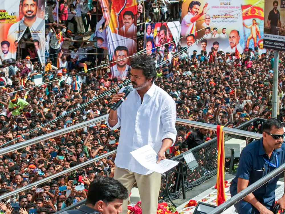 करूर हादसा: विजय ने दिखाई दरियादिली, मृतकों के परिजनों को देंगे 20-20 लाख रुपये