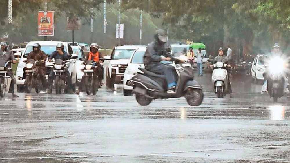छत्तीसगढ़ में बरसात का धमाका! 20 अक्टूबर तक मौसम करेगा रिकॉर्ड तोड़ मिजाज