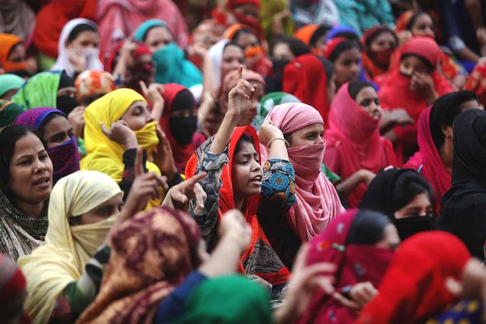 दुनिया के वे देश जहां पुरुषों से ज्यादा हैं महिलाएं, देखें पूरी लिस्ट