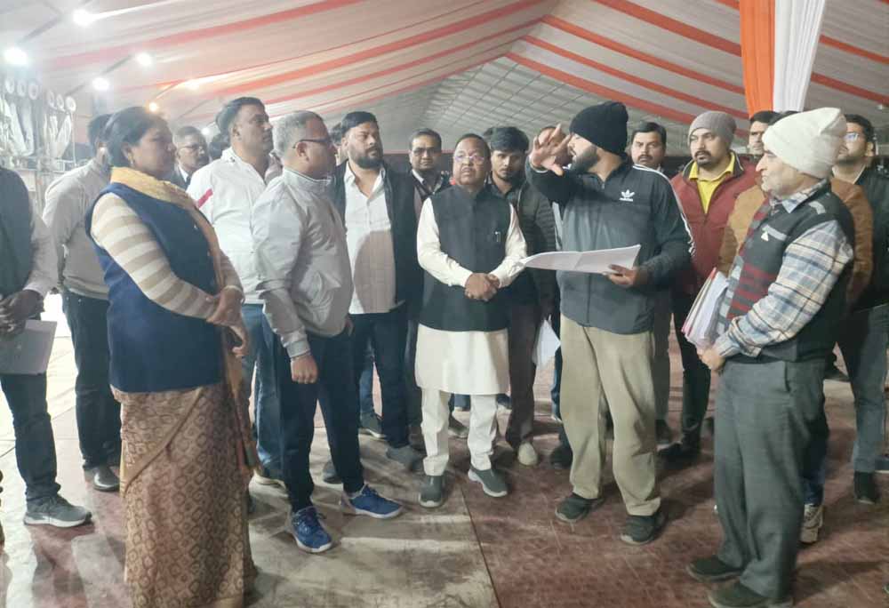राष्ट्रपति द्रौपदी मुर्मु का प्रस्तावित अम्बिकापुर दौरा की तैयारियों का आदिम जाति विकास मंत्री रामविचार नेताम ने कार्यक्रम स्थल का किया निरीक्षण