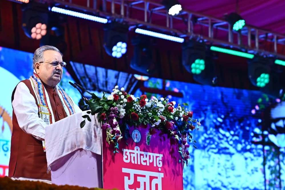 रायपुर : छत्तीसगढ़ देश में सबसे तेजी से विकास करने वाला राज्य : विधानसभा अध्यक्ष डॉ. रमन सिंह