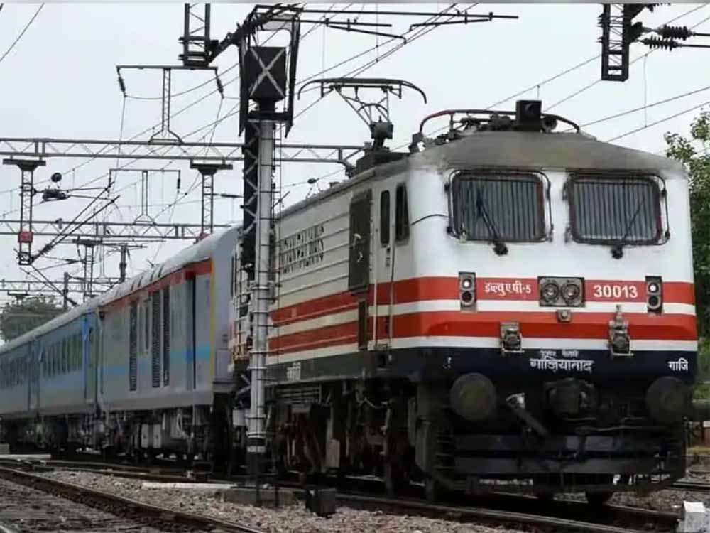 रेल यात्रियों को राहत: इन यात्रियों पर नहीं पड़ेगा किराया बढ़ोतरी का असर, 26 दिसंबर से लागू नया नियम