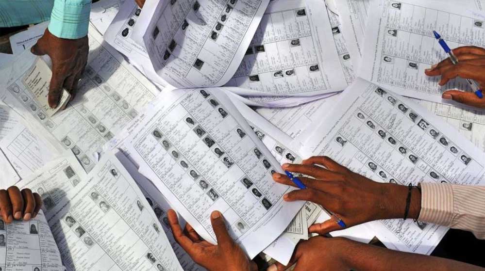 SIR में बड़ा खुलासा: वोटर लिस्ट में लाखों मृत मतदाता, 8.13 लाख मृत मतदाताओं की पहचान हुई