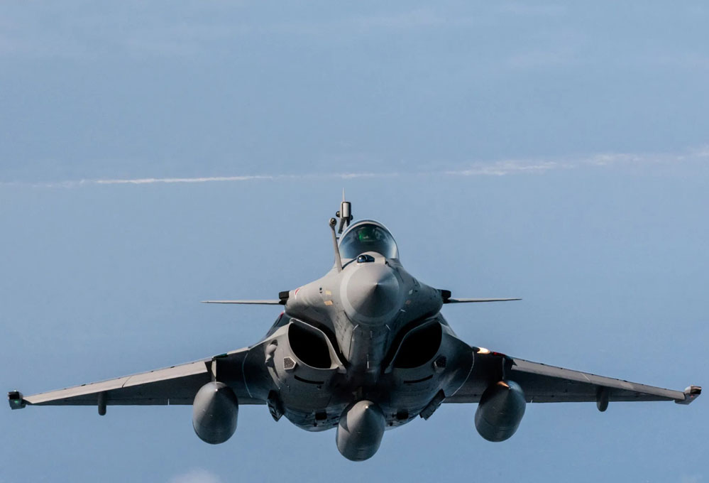 F-35 न Su-57, फिर भी सुपर पावर बनेगा IAF , ₹325000 करोड़ की डील से होगा आसमान पर राज, चीन-पाक में हलचल