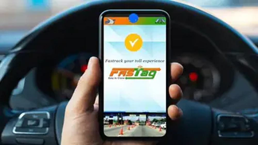 FASTag यूजर्स के लिए बड़ी खबर! 1 फरवरी से टोल टैक्स का नया नियम लागू, लंबी लाइनों से मिलेगी राहत