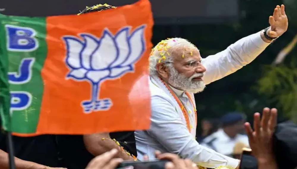 पश्चिम बंगाल में पिछलग्गू BJP कैसे बनी ममता बनर्जी के लिए बड़ी चुनौती, समझें उनकी पूरी प्लानिंग