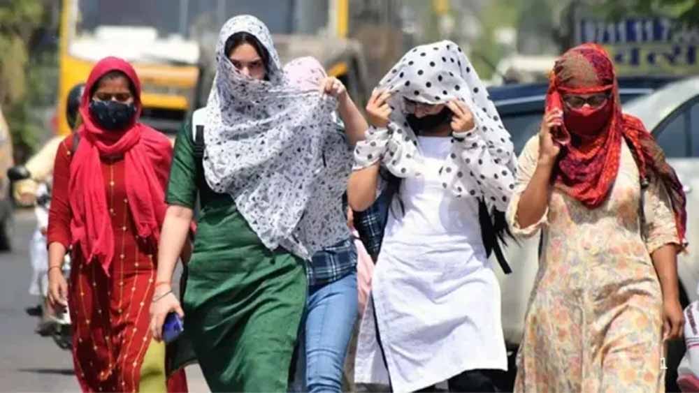 भारत में गर्मी का कहर: 417 जिले ‘हाई रिस्क’ में, रातें भी बन रहीं खतरनाक