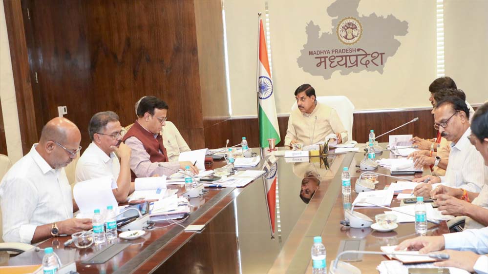 भोपाल और इंदौर-उज्जैन मेट्रोपॉलिटन क्षेत्र नई सड़कों से होगा समृद्ध : मुख्यमंत्री डॉ.यादव