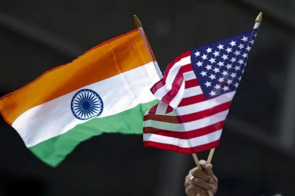 भारत की बढ़ती ताकत से बेचैन अमेरिका? ब्रह्मा चेलानी ने ट्रंप की नई रणनीति पर उठाए सवाल