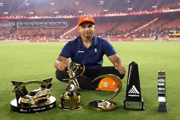 15 साल के वैभव सूर्यवंशी ने IPL 2026 में मचाया तूफान, 776 रन और 72 छक्कों से हिला दिए रिकॉर्ड बुक्स