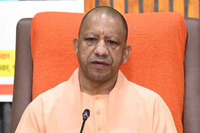 योगी सरकार के शिक्षा विजन को मिली नई मजबूती, चंडीगढ़ यूनिवर्सिटी यूपी में मेधाओं का सम्मान