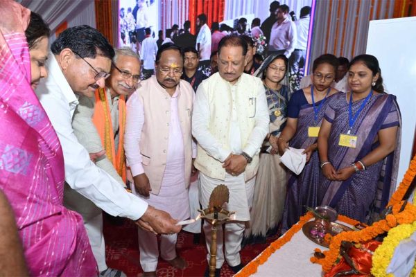 मुख्यमंत्री  विष्णुदेव साय ने गरियाबंद को दी 603 करोड़ रुपये से अधिक के विकास कार्यों की सौगात