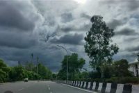 MP में नौतपा की विदाई, आंधी-बारिश से बदला मौसम; भोपाल समेत कई जिलों में बौछारें