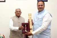 द्मश्री अलंकरण मिलने पर परिषद में अभिनंदन समारोह