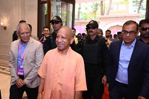 गूगल के साथ सीएम योगी का ग्रोथ डायलॉग: एआई, निवेश और नवाचार के सहारे विकसित उत्तर प्रदेश का रोडमैप