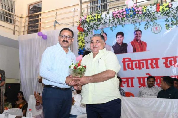 शिक्षा से ही संवरता है भविष्य, संस्कारों से बनता है सशक्त समाज: मंत्रीराजेश अग्रवाल