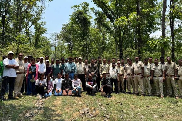 देवपुर में औषधीय वनस्पतियों पर एक दिवसीय बॉटनाइजेशन कार्यशाला