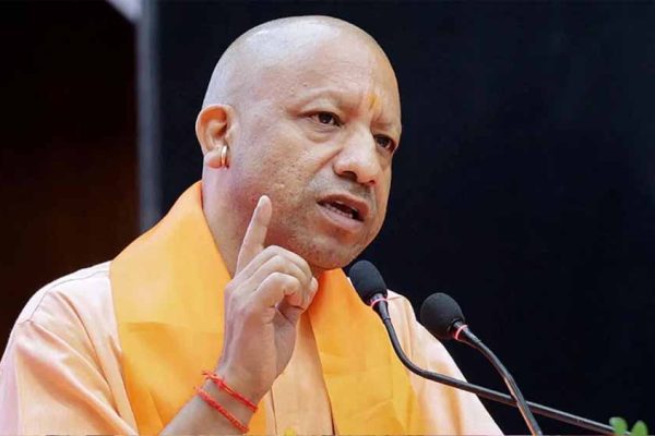 रोजगार से स्वावलंबन तक: योगी सरकार के प्रयासों से प्रदेश के युवा बन रहे सफल उद्यमी