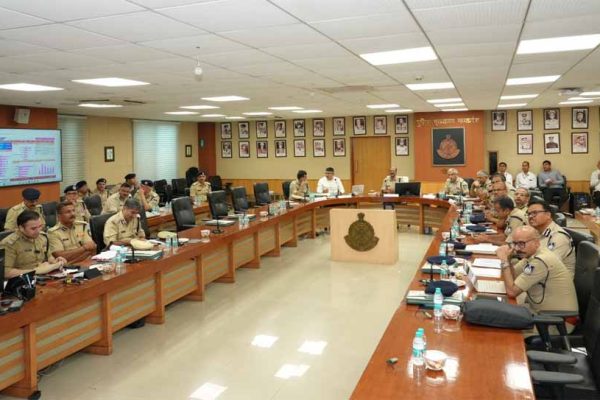 दो दिवसीय पुलिस महानिरीक्षक जोन/विसबल जोन की त्रैमासिक समीक्षा बैठक संपन्न