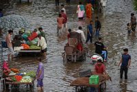 Weather Update: 10 हजार KM लंबा बादलों का कारवां बंगाल की खाड़ी की ओर, जल्द झमाझम बारिश के आसार