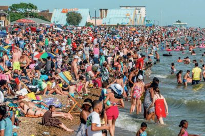Heatwave in UK: दो महीने में 2700 मौतें, हीटवेव ने बढ़ाई चिंता, यूरोप में सऊदी जैसी गर्मी के हालात