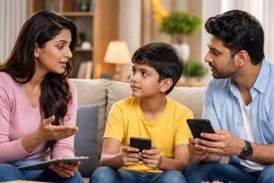 भोपाल में महिला अपराध 20% बढ़े, विशेषज्ञ ने बताया- बेटियों को स्मार्टफोन देने से पहले रखें इन बातों का ध्यान