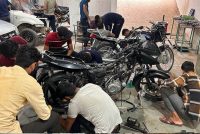 मैकेनिक की लापरवाही पड़ी भारी! बाइक खराब होने पर कंज्यूमर कोर्ट ने दिलाया ₹66 हजार मुआवजा