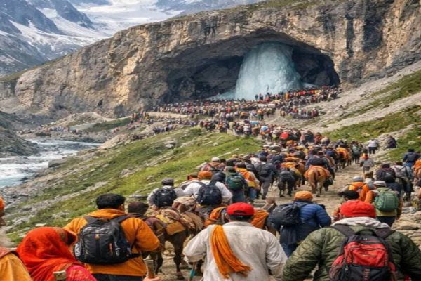Amarnath Yatra 2026: अमरनाथ यात्रा पर आतंकी हमले की साजिश? खुफिया एजेंसियों के खुलासे से बढ़ी सतर्कता