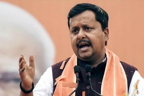 मोदी कैबिनेट फेरबदल की चर्चा तेज: क्या इन दिग्गज नेताओं को मिलेगी बड़ी जिम्मेदारी? BJP की नई टीम भी तैयार