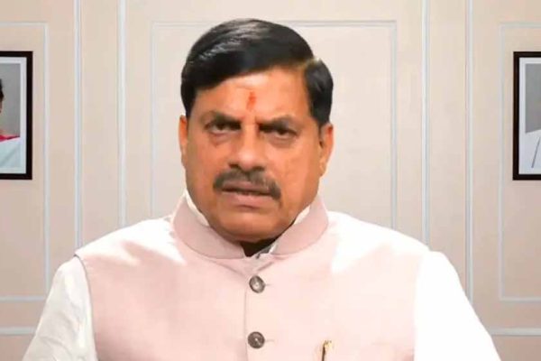 विदेश यात्राओं, नए कॉन्ट्रैक्ट्स और वीआईपी कल्चर पर लगाई रोक