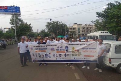 “SAFE CLICK 2.0” अभियान के तहत जीआरपी भोपाल द्वारा 5 किलोमीटर साइबर जागरूकता मैराथन आयोजित