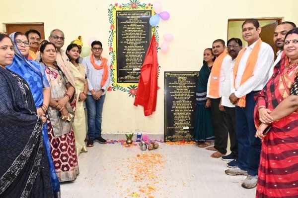 सरकार गांव, गरीब और किसानों की तरक्की के लिए प्रतिबद्ध-मंत्री टंक राम वर्मा