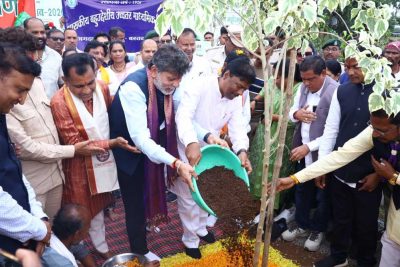 एक पेड़ माँ के नाम 3.0’ से हरित भविष्य का संकल्प होगा और मजबूत : वनमंत्री श्री केदार कश्यप