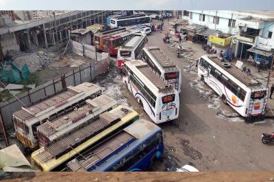 गुजरात-मुंबई में बारिश का कहर, कई ट्रेनें रद्द; बसें बनी सहारा, किराया 25% तक बढ़ा