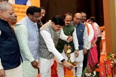 गुरूकुल परम्परा और नवीन तकनीक से गढ़ेंगे भविष्य का मध्यप्रदेश : मुख्यमंत्री डॉ. यादव