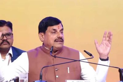 मुख्यमंत्री डॉ. यादव के हाथों सम्मानित होकर खुश हैँ भाभरा के किसान