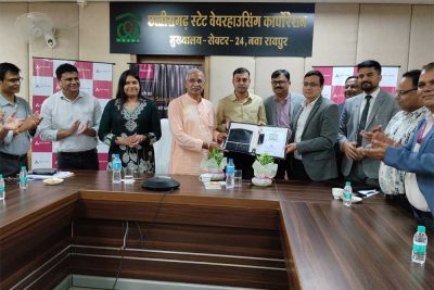 छत्तीसगढ़ स्टेट वेयरहाउसिंग कार्पोरेशन के कर्मचारियों को उपहार