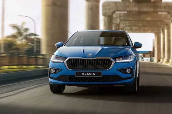 Skoda Slavia Facelift: कल होगी लॉन्च, नए लुक के साथ मिलेंगे बड़े अपडेट; 8-स्पीड ऑटोमैटिक गियरबॉक्स खास