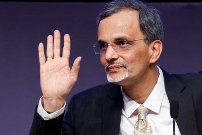 E20 पर बहस के बीच CEA वी. अनंत नागेश्वरन का सुझाव, पुरानी गाड़ियों के लिए वापस लाएं E10 पेट्रोल