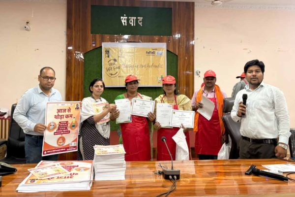 जशपुर में 200 स्ट्रीट फूड विक्रेताओं को मिला नि:शुल्क फॉस्टेक प्रशिक्षण