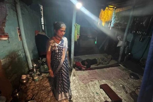 नींद में घरों में घुसा पानी, संभलते-संभलते सब कुछ डूबा; भोपाल की उड़िया बस्ती में बारिश का कहर