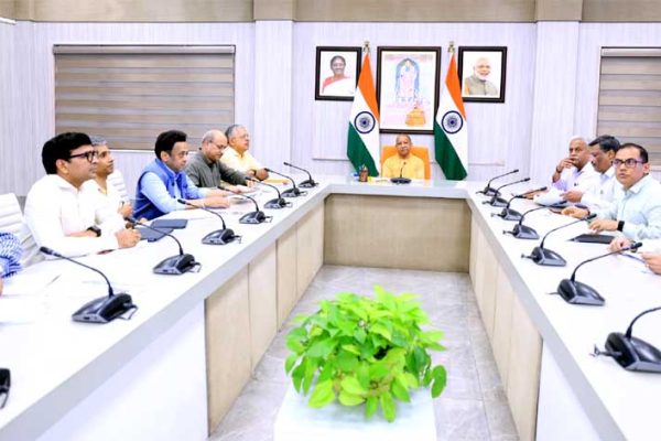 योगी सरकार में खाद्य प्रसंस्करण उद्योग को नई रफ्तार, पूर्वांचल-मध्यांचल बन रहे निवेश के नए पावर सेंटर