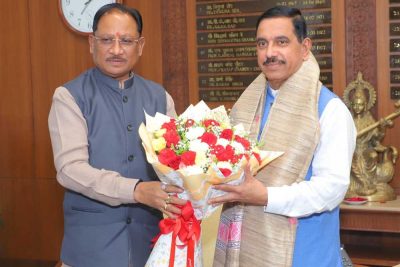 5 लाख मीट्रिक टन चावल के शीघ्र उठाव की पहल, मुख्यमंत्री विष्णुदेव साय ने केंद्रीय मंत्री से पर्याप्त रेलवे रैक उपलब्ध कराने का किया आग्रह