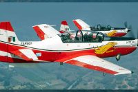 HAL आज वायुसेना को सौंपेगी LCA तेजस ट्रेनर और HTT-40, रक्षा मंत्री राजनाथ सिंह रहेंगे मौजूद