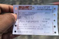 Indian Railway Ticket Rule: ऑनलाइन टिकट बुक किया है तो न करें ये गलती, रेलवे लगा सकता है जुर्माना
