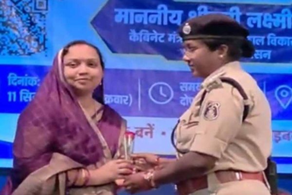 खैरागढ़ में मंत्री लक्ष्मी राजवाड़े की पहल, 2 हजार लोगों ने लिया साइबर सुरक्षा का संकल्प