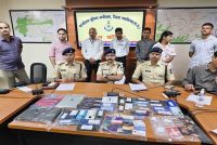 ग्वालियर पुलिस ने विंडसर हिल्स स्थित डुप्लेक्स से संचालित करोड़ों रुपए के साइबर फ्रॉड नेटवर्क का किया पर्दाफाश, पांच आरोपी गिरफ्तार