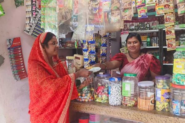 सेवा संकल्प अभियान: प्रधानमंत्री श्री नरेन्द्र मोदी के ‘लखपति दीदी’ संकल्प से आत्मनिर्भरता की राह पर रानू कैवर्त