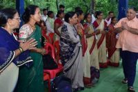 रामगढ़ में मितानिन बहनों से पर्यटन एवं संस्कृति मंत्री ने किया आत्मीय संवाद, समस्याओं और आवश्यकताओं की ली जानकारी