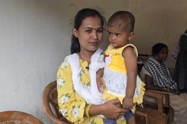 सेवा की कहानी: आंगनबाड़ी से मिली जानकारी ने ममता को योजनाओं से जोड़ा, बच्चों के पालन-पोषण को मिला आर्थिक संबल
